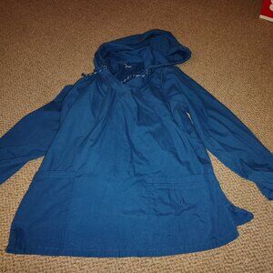 Scrub set
